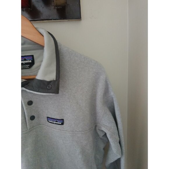 Patagonia Lightweight Better Sweater Marsupial Pullover - Picture 3 of 9